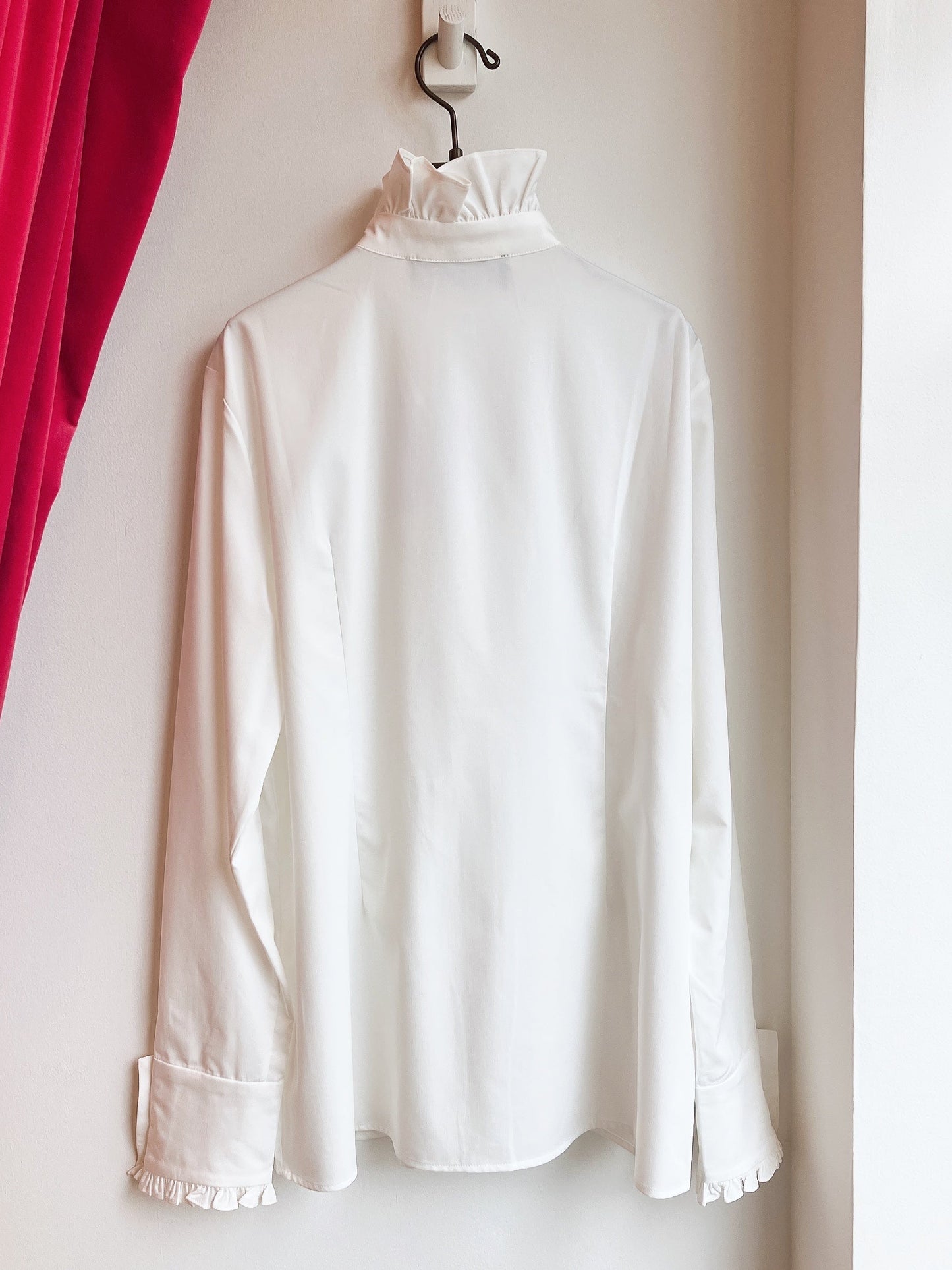 【212Bleecker Luxe】Lily Floral Lace Flare-Sleeve Top White/ラッフルハイネックブラウス