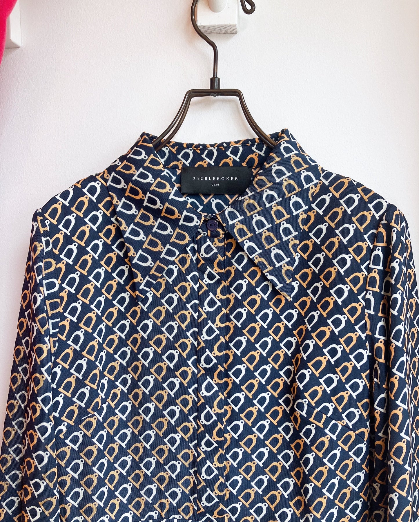 【212Bleecker Luxe】/ジオメトリックプリント シャツプリーツドレス