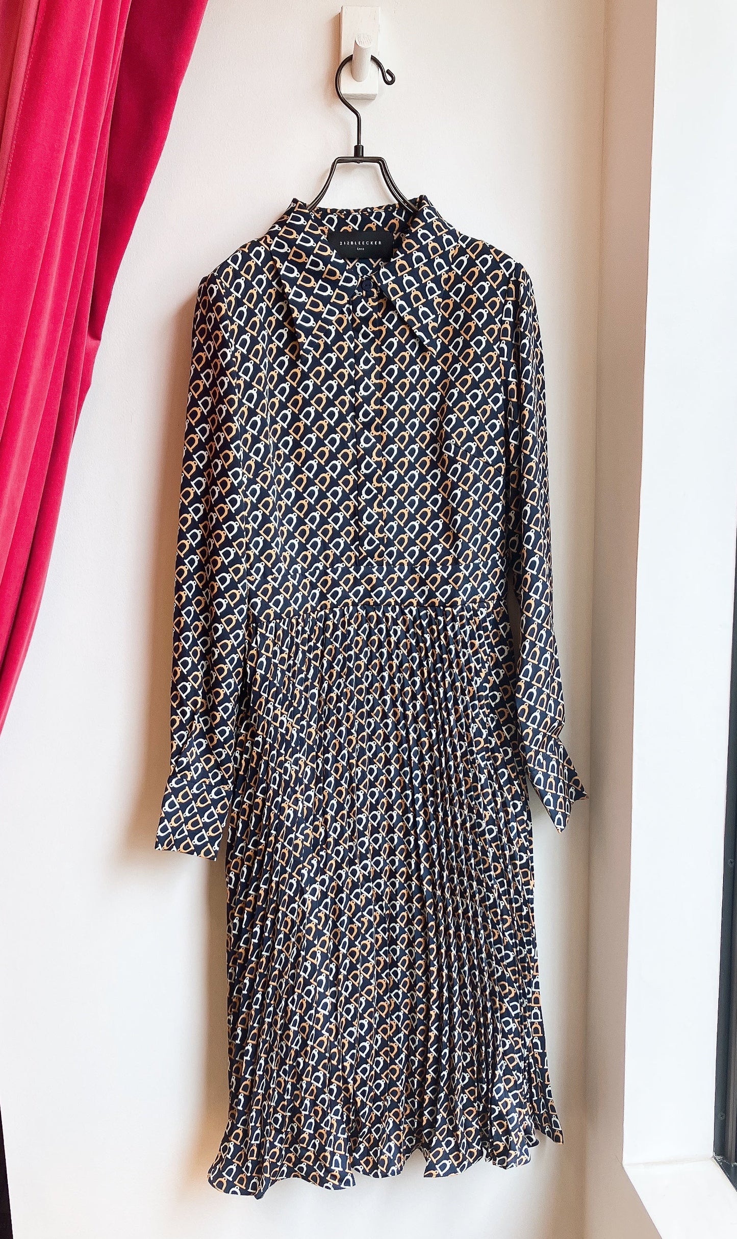【212Bleecker Luxe】/ジオメトリックプリント シャツプリーツドレス