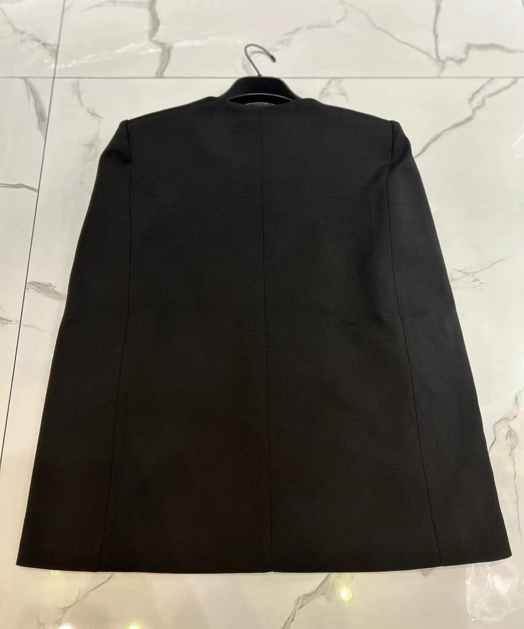【bcbg】SELINA スリットスリーブテーラードジャケット