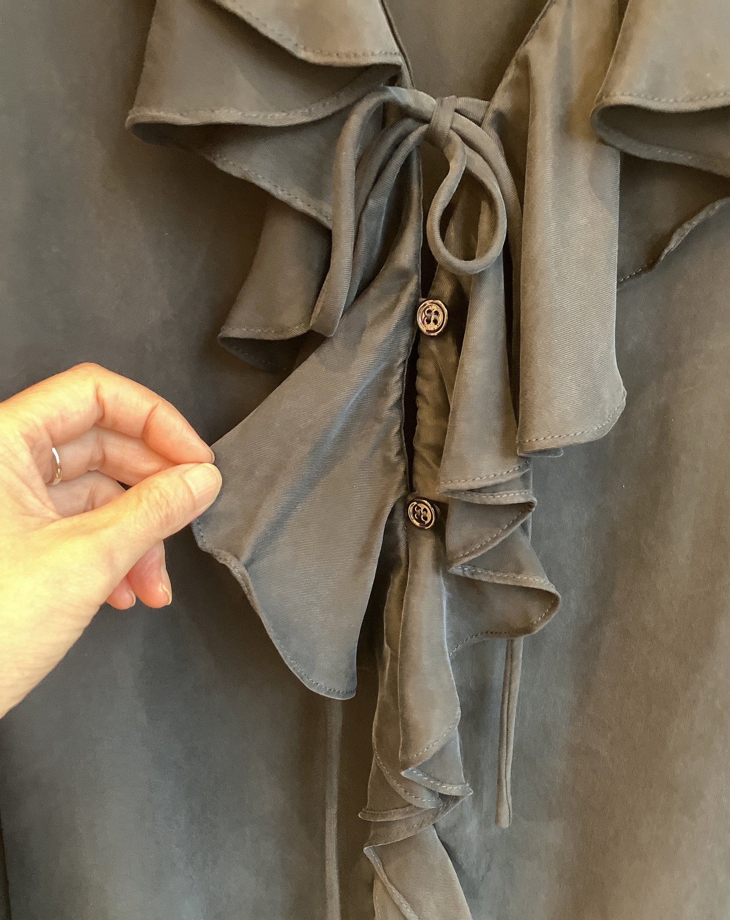 【212bleecker】 Lemon black hingy blouse/ラッフルリボンブラウス