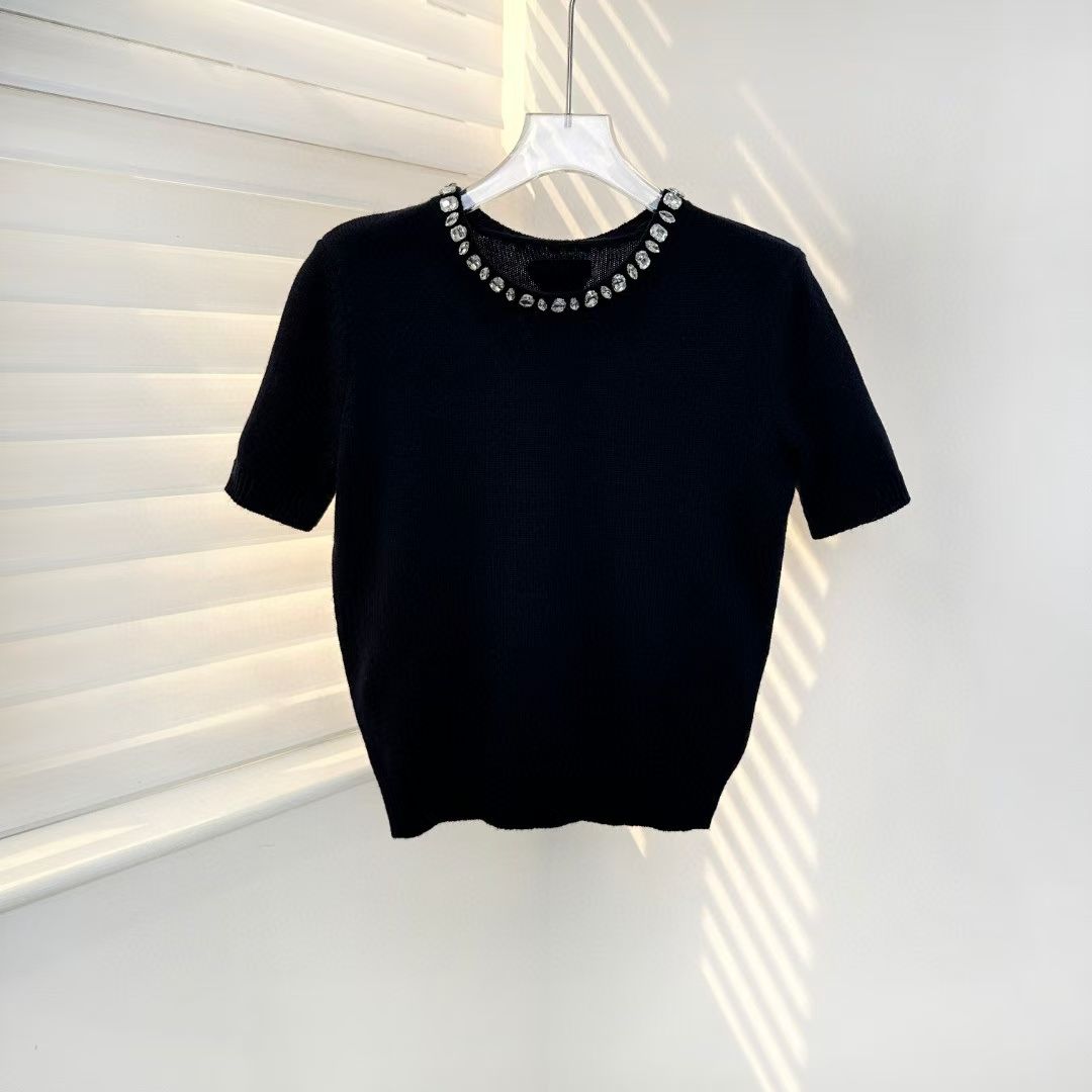 【212Bleecker Luxe】Elena Jewel Neck Knit Top（エレナ・ジュエルネック ニットトップ）