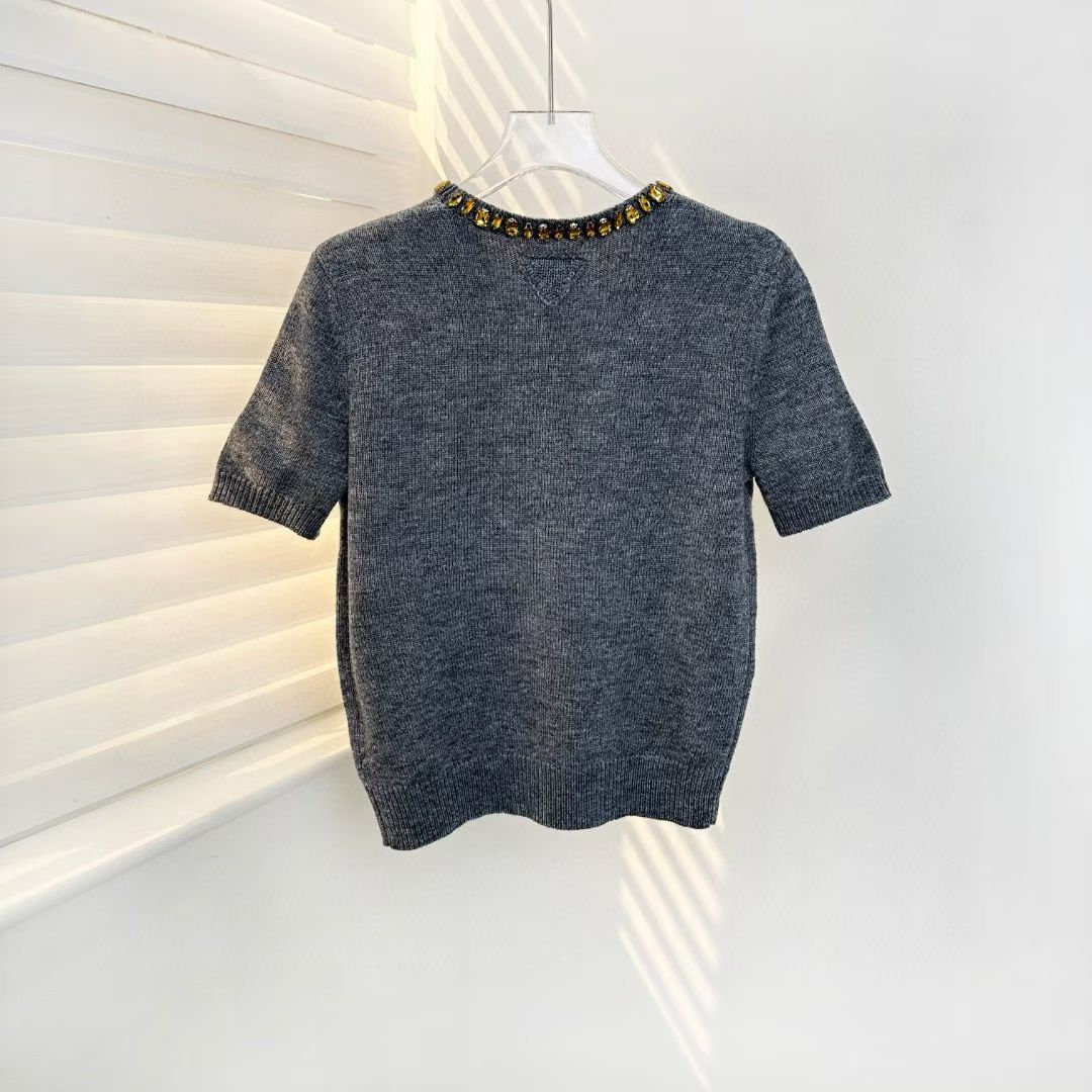 【212Bleecker Luxe】Elena Jewel Neck Knit Top（エレナ・ジュエルネック ニットトップ）
