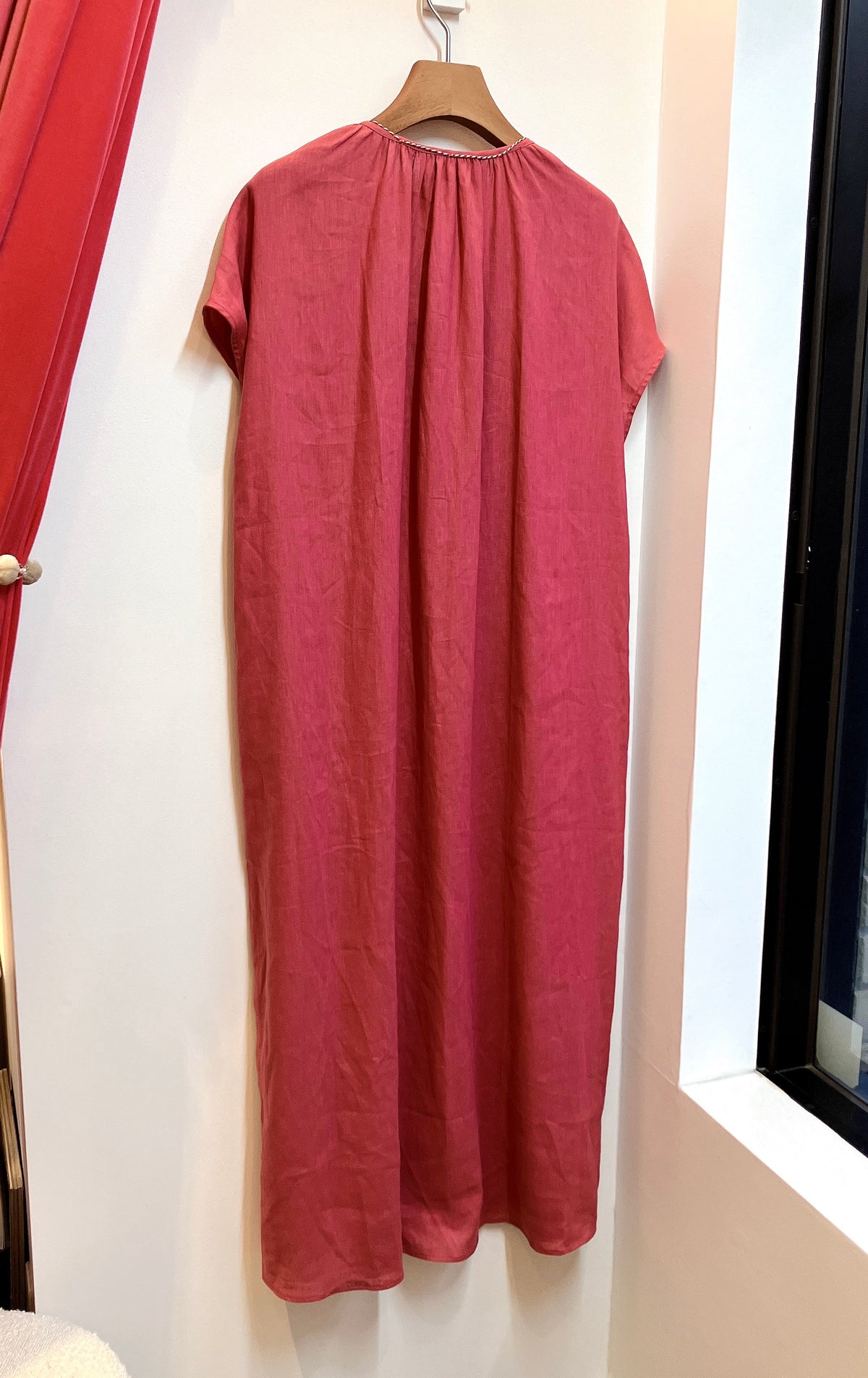 【212Bleecker Luxe】Celestine Rose Linen Dress（セレスティン・ローズリネンドレス）