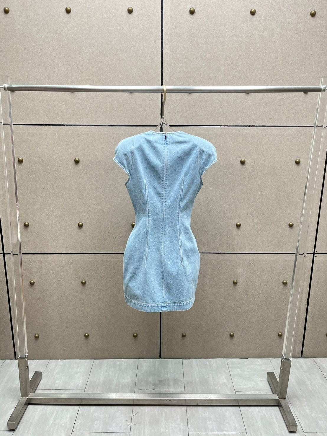 【212Bleecker Luxe】Contour Denim Dress