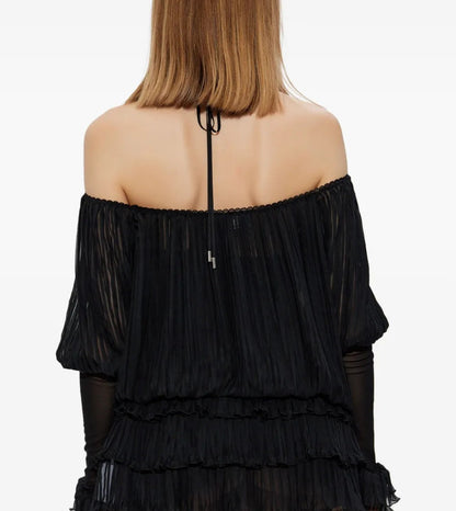 【212Bleecker Luxe】Silky Satin Off-Shoulder Blouse（シルキー・サテン・オフショルダー・ブラウス）