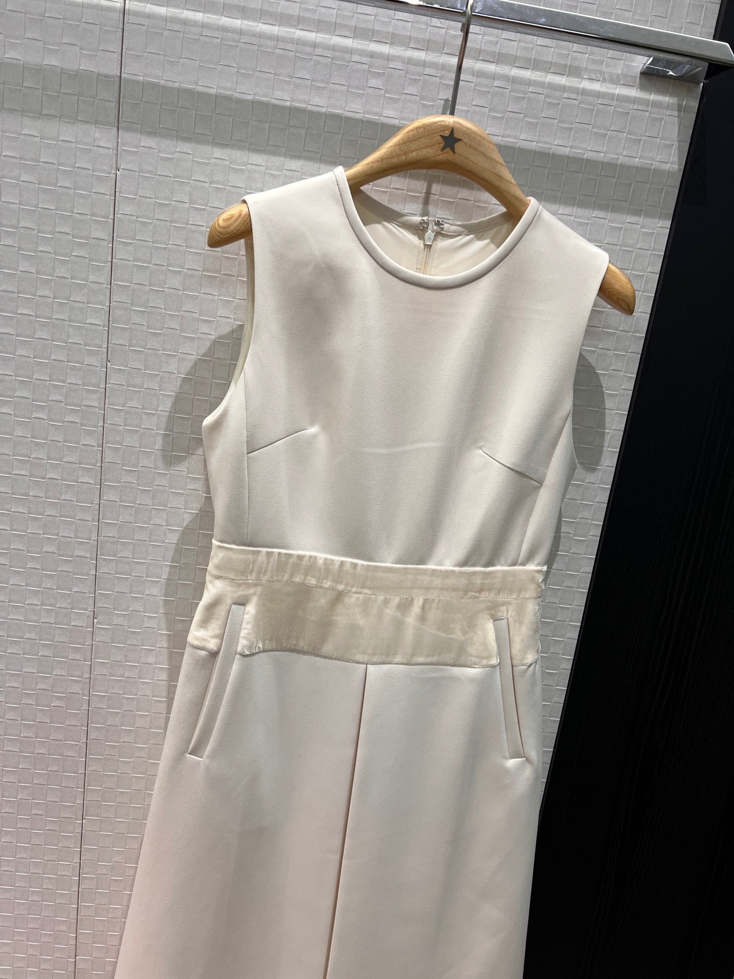【212Bleecker Luxe】Eleanor Velvet Waist Dress（エレノア ベルベット ウエスト ドレス）