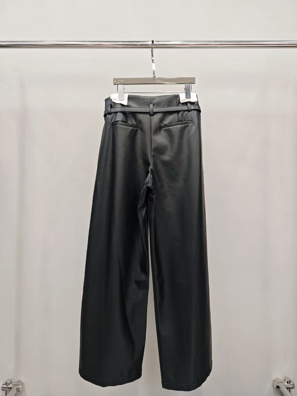 【212Bleecker Luxe】Camille Belted Leather Pants（カミーユ ベルテッド レザーパンツ）