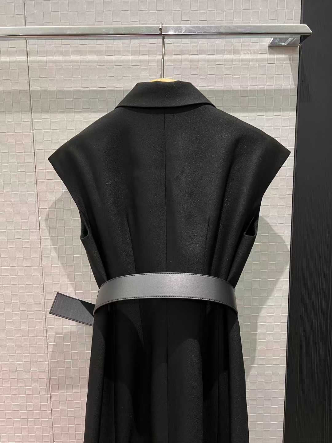 【212Bleecker Luxe】Structured Belted Tailored Dress（ストラクチャード ベルテッド テーラード ドレス）