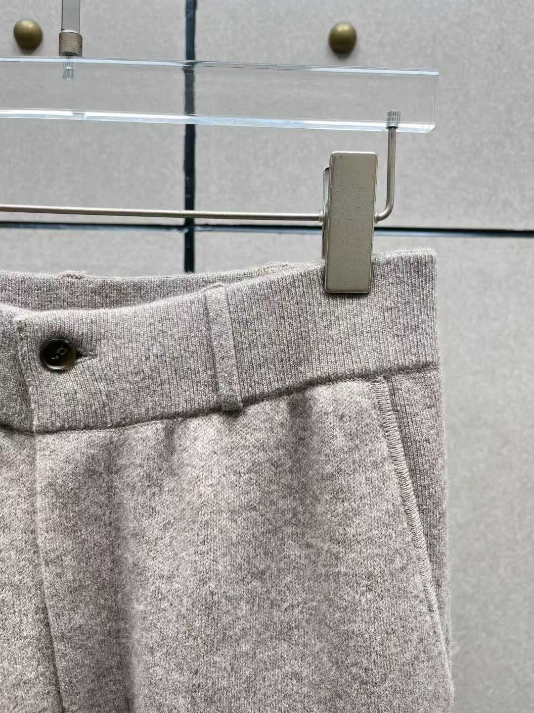 Madeleine Wool Knit Pants（マドレーヌ・ウールニットパンツ）