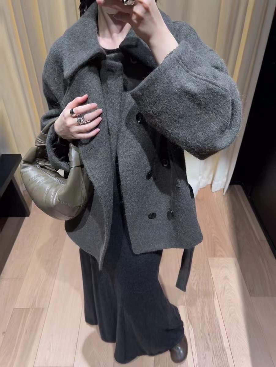 【212Bleecker Luxe】Clara Charcoal Short Coat（クララ・チャコール・ショートコート）
