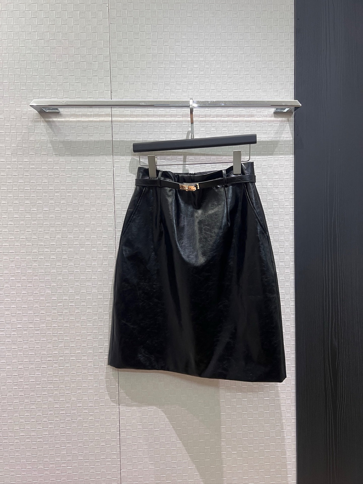 【212Bleecker Luxe】Simone Belted Leather Skirt BLACK