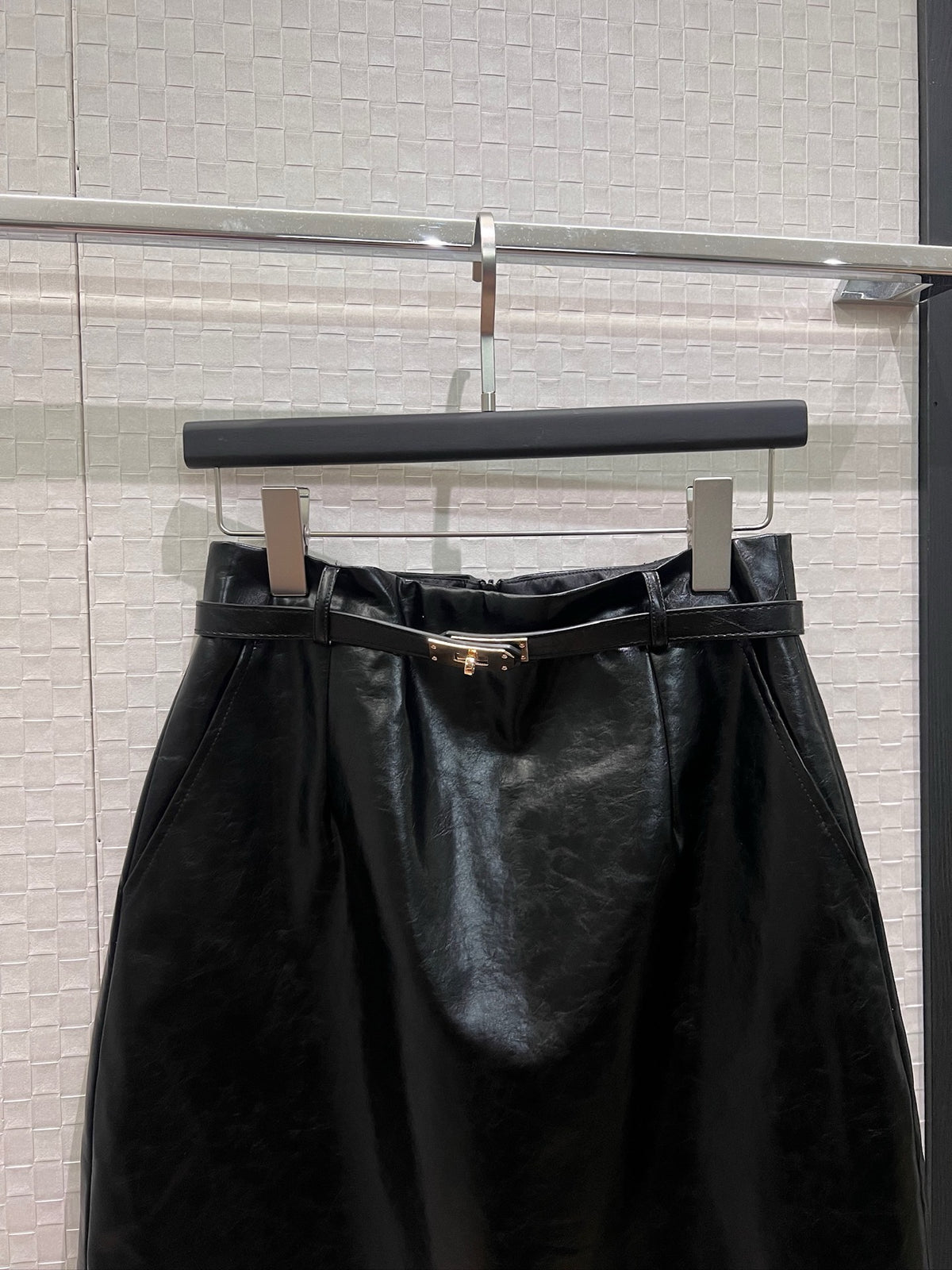 【212Bleecker Luxe】Simone Belted Leather Skirt BLACK
