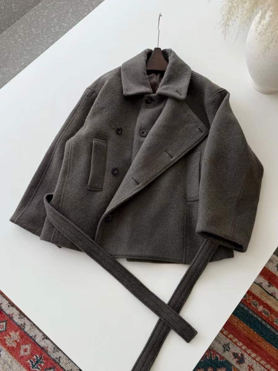 【212Bleecker Luxe】Clara Charcoal Short Coat（クララ・チャコール・ショートコート）