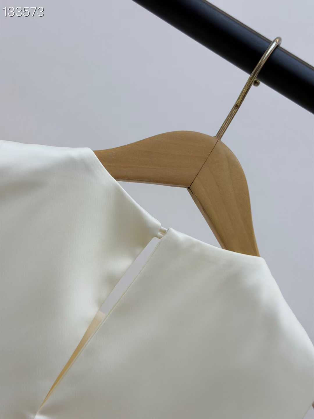 【212Bleecker Luxe】Clara Bow Vest Top（クララ・ボウベストトップ）