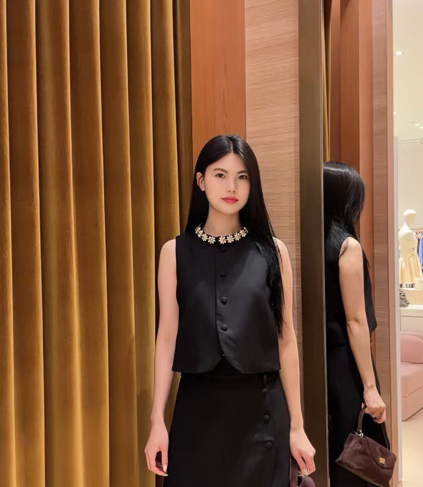 【212Bleecker Luxe】 Diane Bijou Vest  （ディアーヌ・ビジュー ベスト）