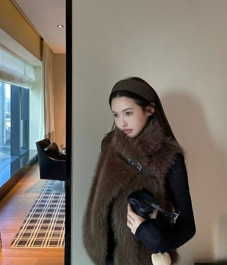 新品未使用・タグ付きエムドットem. 2way fur gilet ファーベスト ネット直売 em. エムドット 2way fur gilet ファーベスト アイボリー