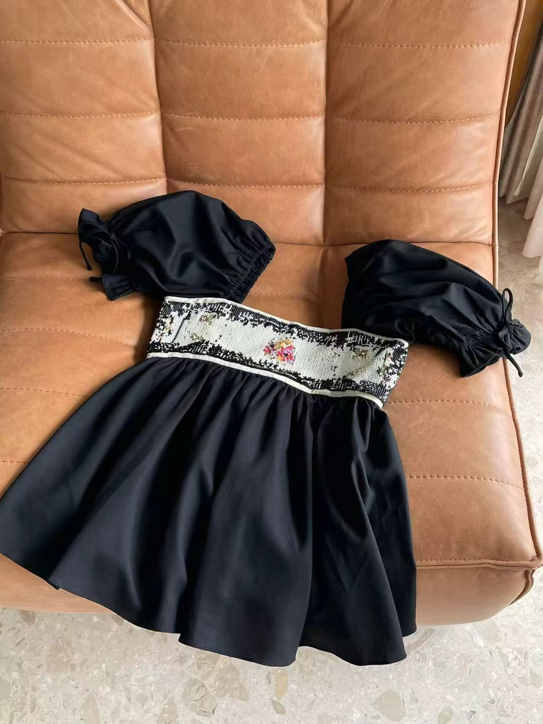 【212Bleecker Luxe】Noir Étoile Sequin Dress（ノワール・エトワール・スパンコール・ドレス）