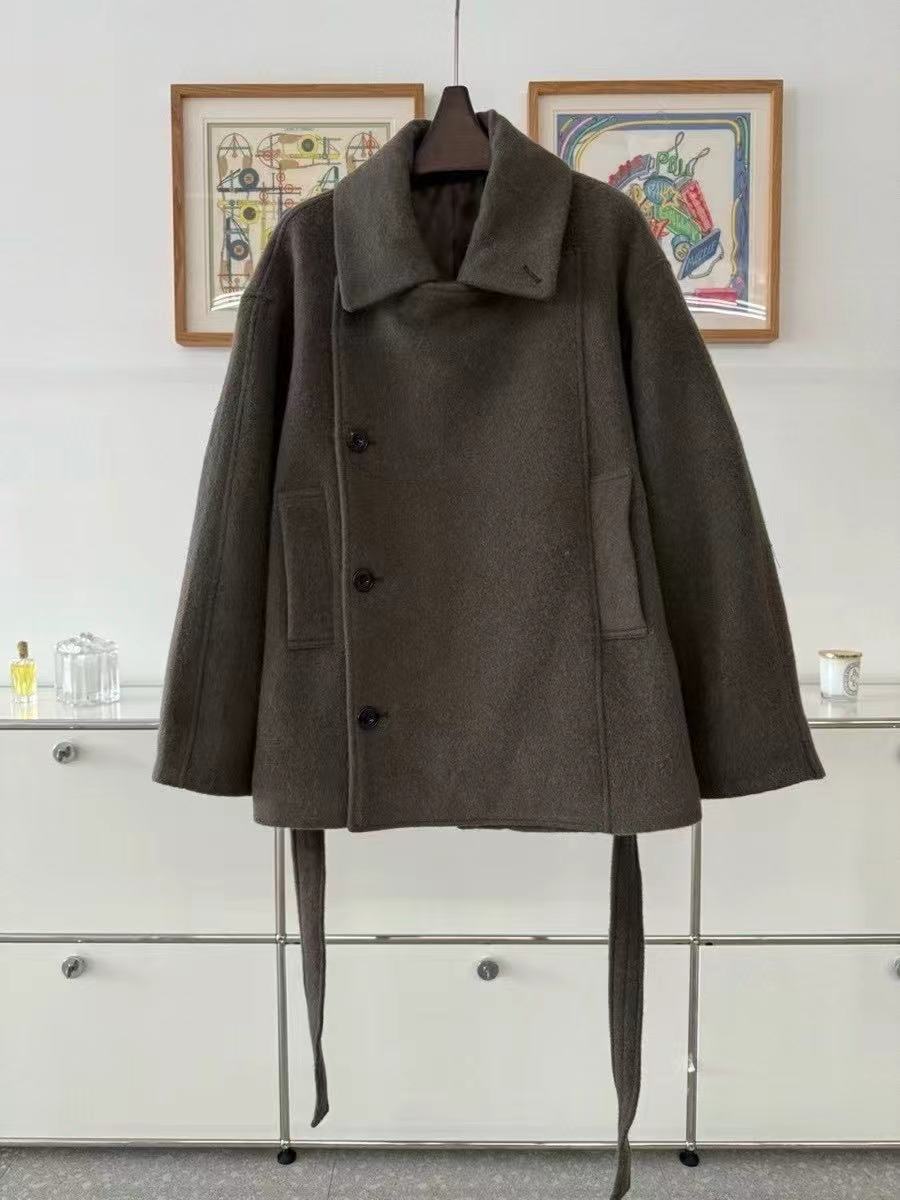 【212Bleecker Luxe】Clara Charcoal Short Coat（クララ・チャコール・ショートコート）