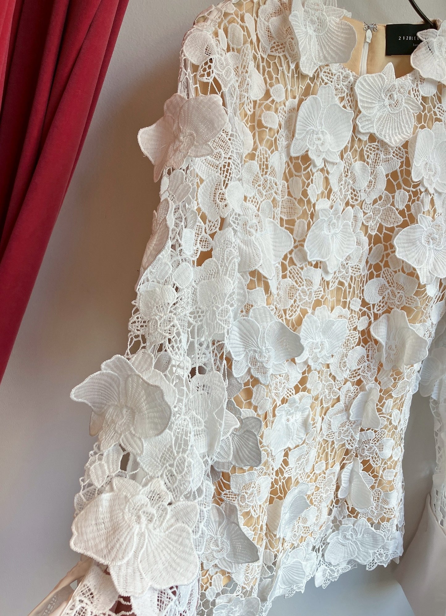 【212Bleecker Luxe】Isabelle Floral Lace Blouse（イザベル・フローラルレース・ブラウス）