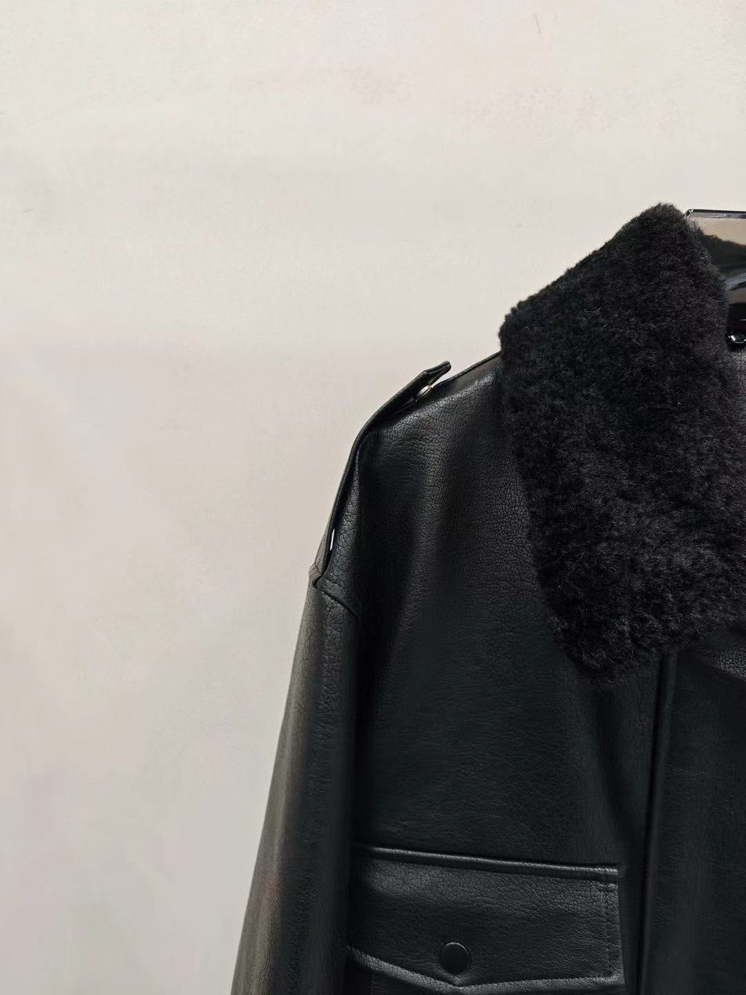 【212Bleecker Luxe】Noemi Faux Leather Short Jacket（ノエミ・ファー レザー ショート ジャケット）