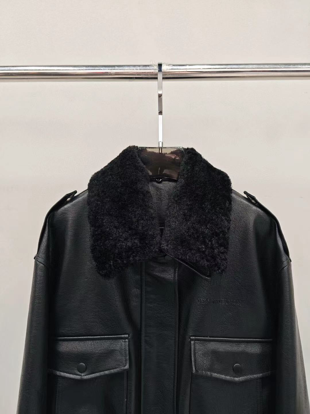 【212Bleecker Luxe】Noemi Faux Leather Short Jacket（ノエミ・ファー レザー ショート ジャケット）