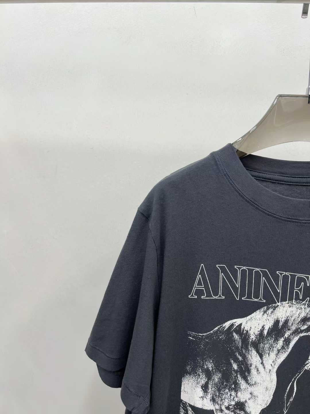 【212Bleecker Luxe】Ivy Horse Graphic Tee （アイヴィー ホース グラフィック ティー）