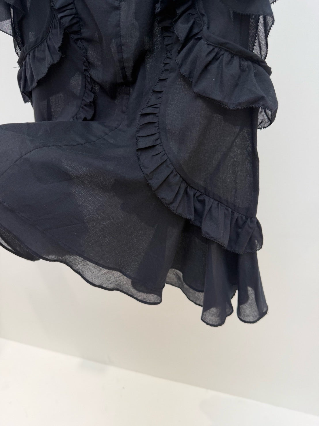 【212Bleecker Luxe】Vera Sheer Ruffle Top（ヴェラ シアー ラッフル トップ）